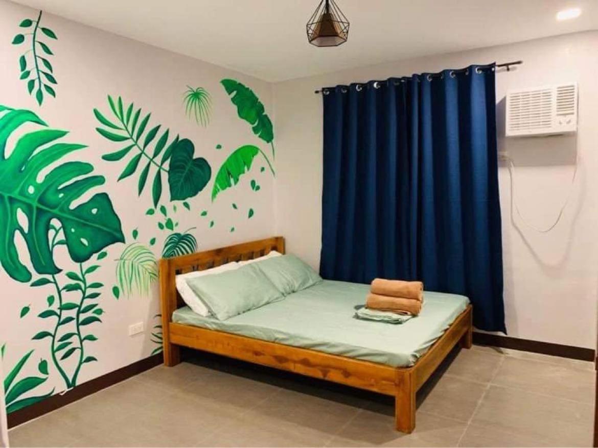 Zj Hometel Coron Exterior photo